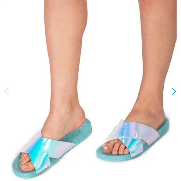 SIZE 8 HOLOGRAPHIC SANDALS - Picture 2 of 8